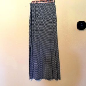 Stripped maxi skirt